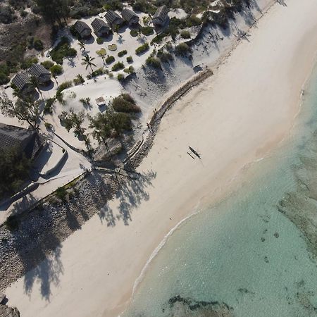 Laguna Blu - Resort Madagascar Andavadoaka Exteriör bild