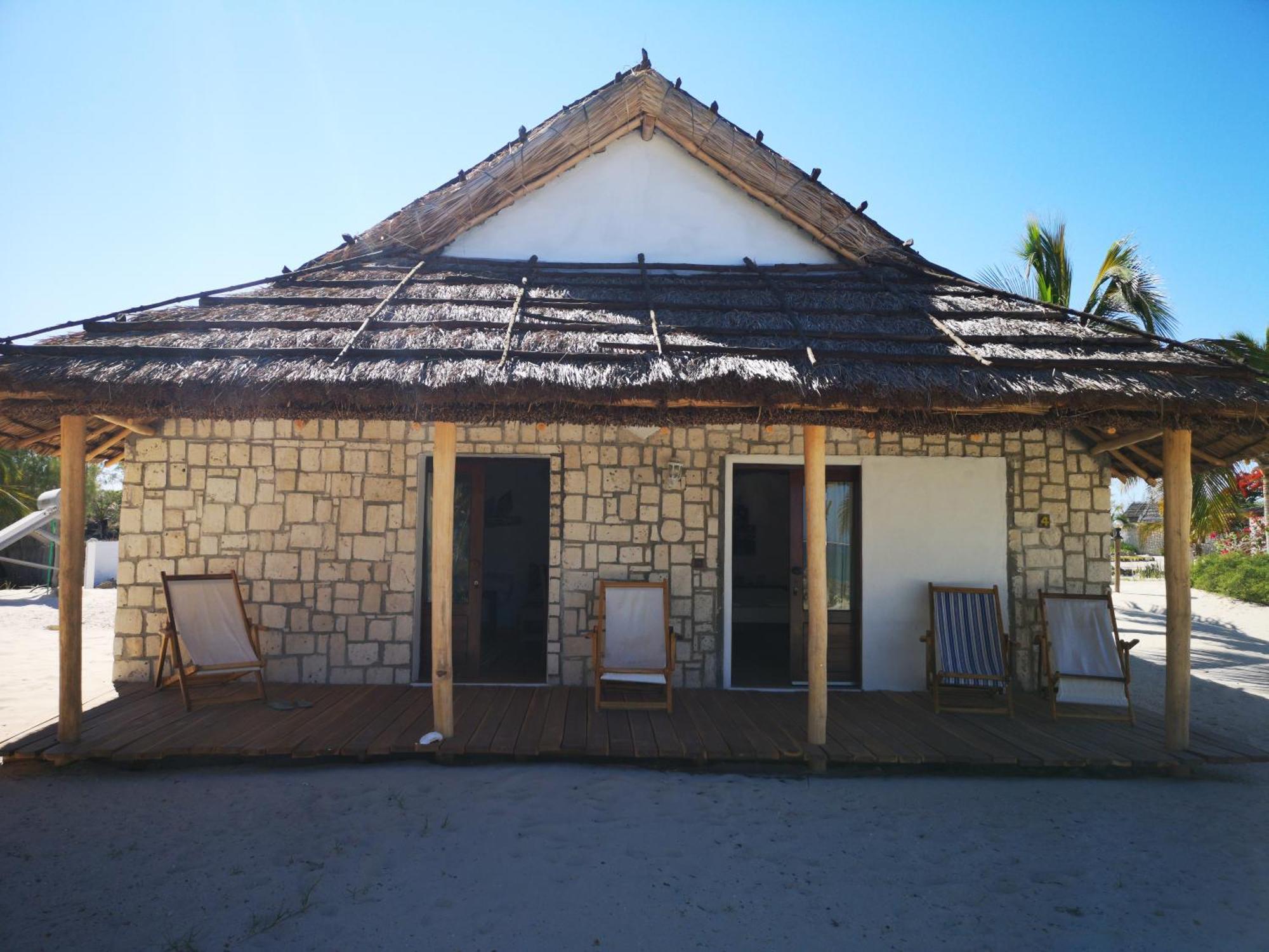Laguna Blu - Resort Madagascar Andavadoaka Exteriör bild
