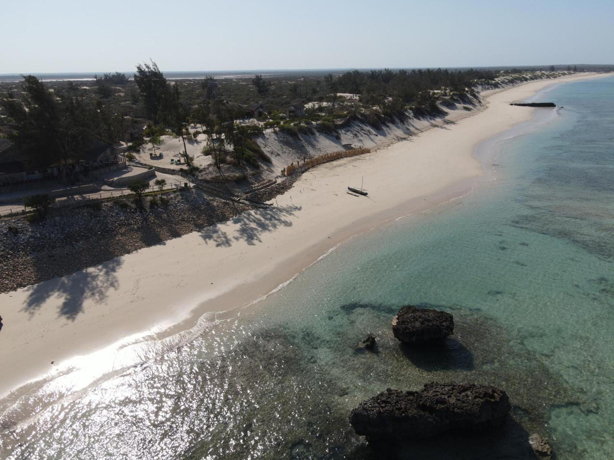 Laguna Blu - Resort Madagascar Andavadoaka Exteriör bild