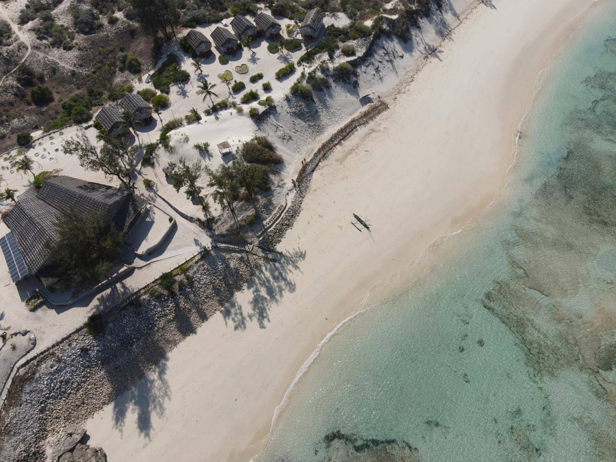 Laguna Blu - Resort Madagascar Andavadoaka Exteriör bild