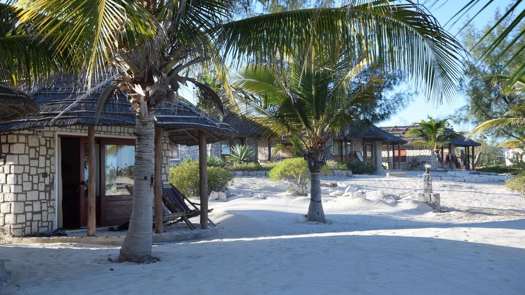 Laguna Blu - Resort Madagascar Andavadoaka Exteriör bild